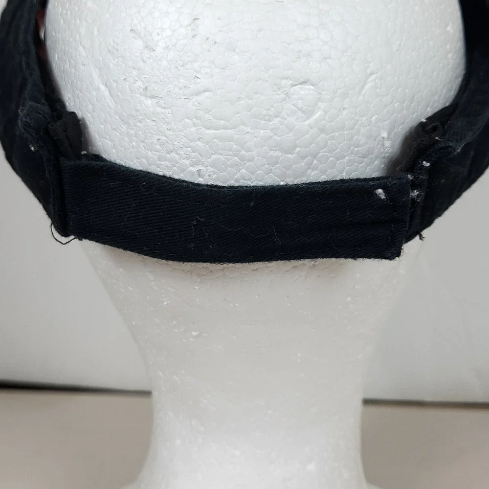 Dunkin Visor Hat Mens Black One Size Adjustable‎ Curved Brim Embroidered Logo